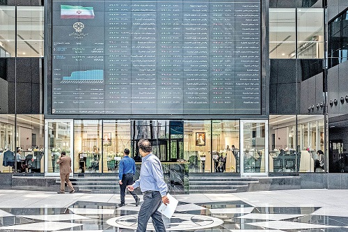 پایان ریزش بورس در نخستین روز فصل برگ‌ریزان