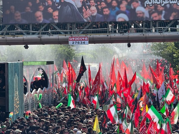 تهران در آخرین روز وداع؛ غرق در موج خروشان بدرقه میلیونی به سمت «لشگری»