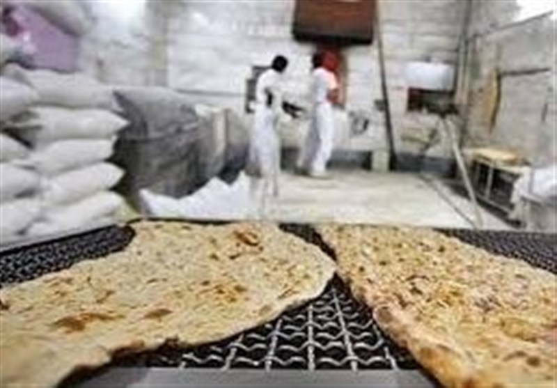 نرخ نان تا پایان سال آزاد نمی‌شود 