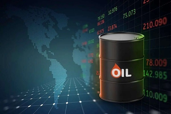 کاهش قیمت نفت پس از ازسرگیری بارگیری در بندر نووراسییسک / تداوم ریسک‌های ژئوپلیتیکی