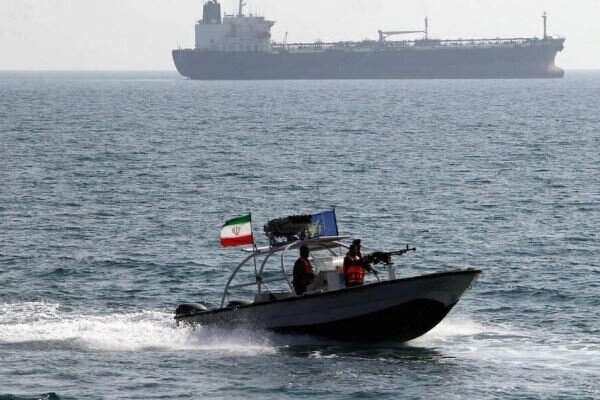 چرا تنگه هرمز سلاحی مرگبارتر از بمب اتم شد؟