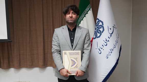 مدیر آینده پژوهی بانک پارسیان، پژوهشگر منتخب نظام بانکی شد