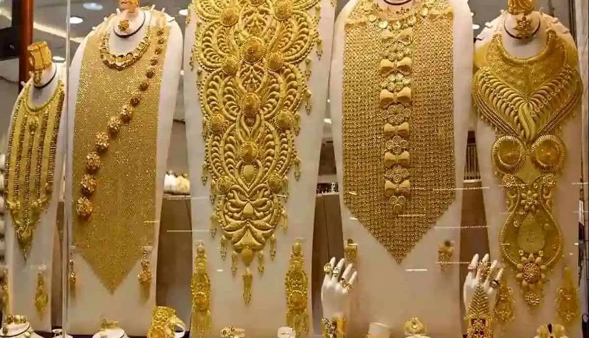 پیش‌ بینی قیمت طلا و سکه ۲ بهمن ۱۴۰۲