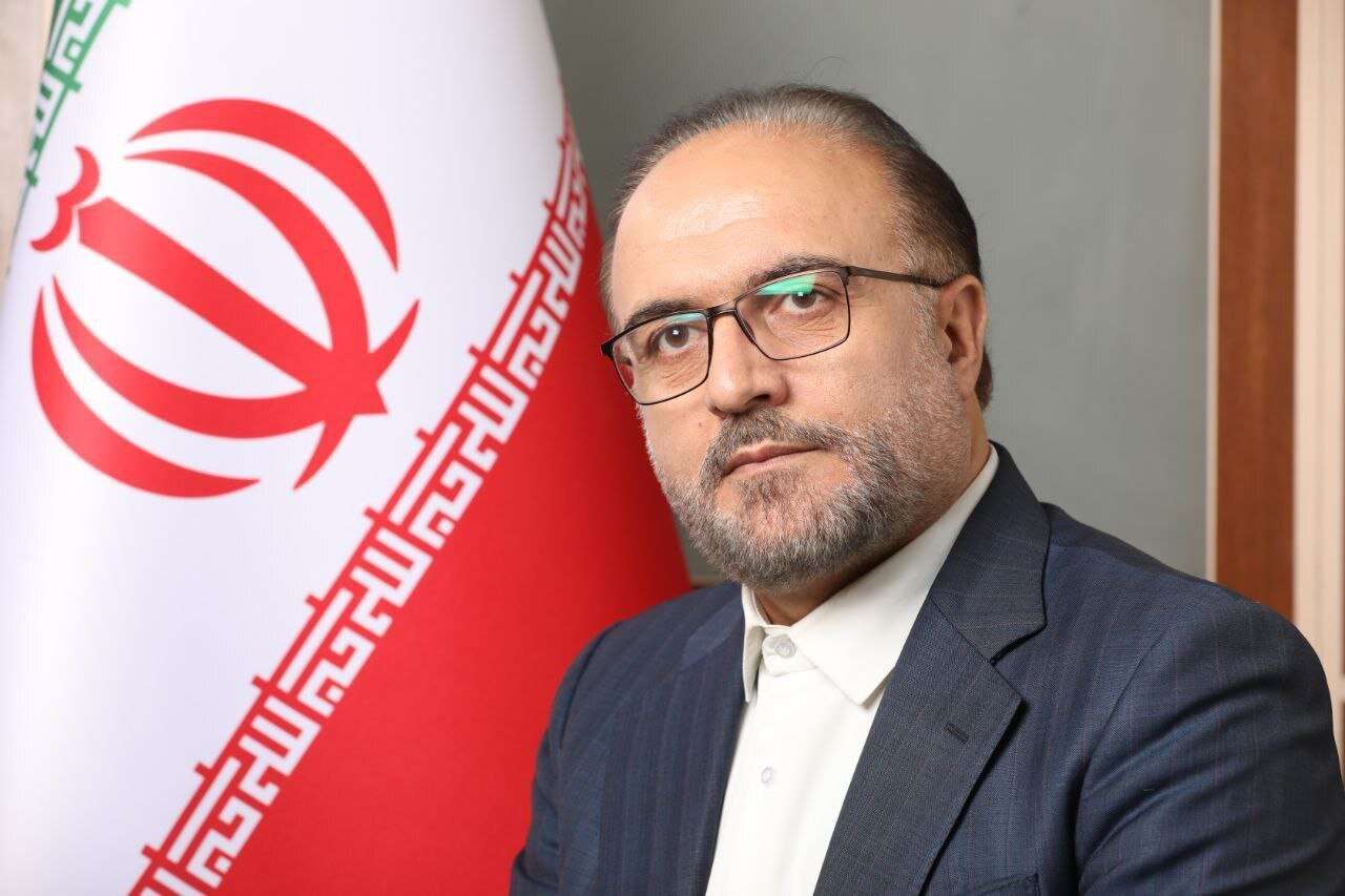در گفت و گو با نماینده مجلس مطرح شد: نظام بانکی؛ ریل‌گذار اقتصاد مردمی برای تحقق شعار سال