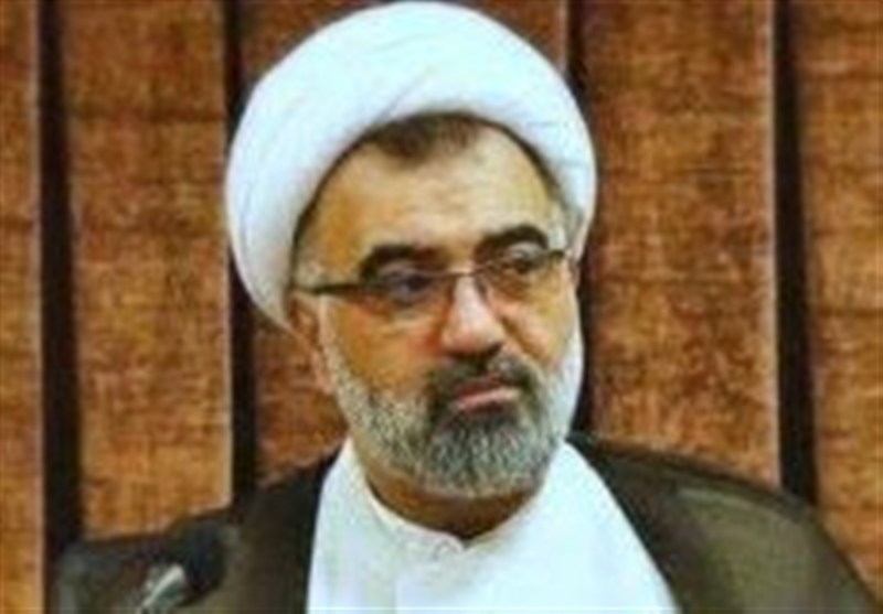 امام شهید به‌وسیله «فقه عزت» غرور و عزت ملی را به ایرانیان بازگرداند