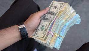 ریسک خرید دلار در کانال ۲۴ هزار تومانی