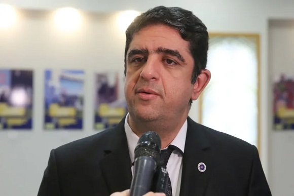 حذف رانت ارزی باید به امضاهای طلایی پایان دهد