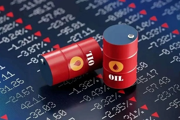 قیمت نفت زیر ۱۰۰ دلار آرام گرفت / امیدواری بازار انرژی به ازسرگیری مذاکرات تهران-واشنگتن