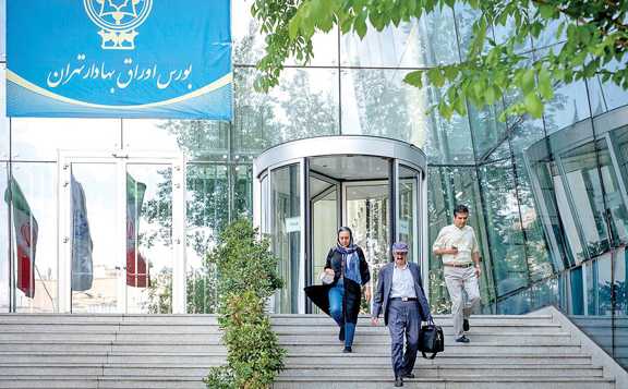 نسخه نجات بورس روی میز