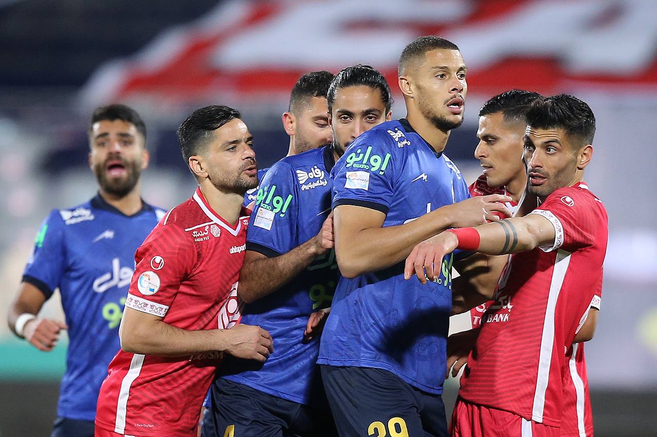  سرمایه‌گذاری در باشگاه استقلال و پرسپولیس منوط به امضای بیانیه ریسک