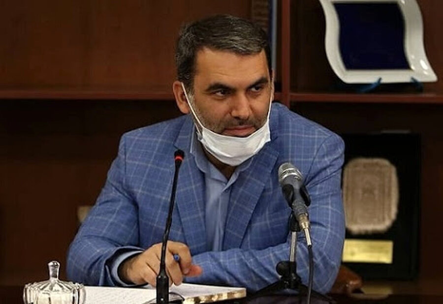 اصرار به ارز ترجیجی: هزینه ۲۰ میلیارد دلاری بر اقتصاد راه حمایت از بورس تزریق مُسکن نیست