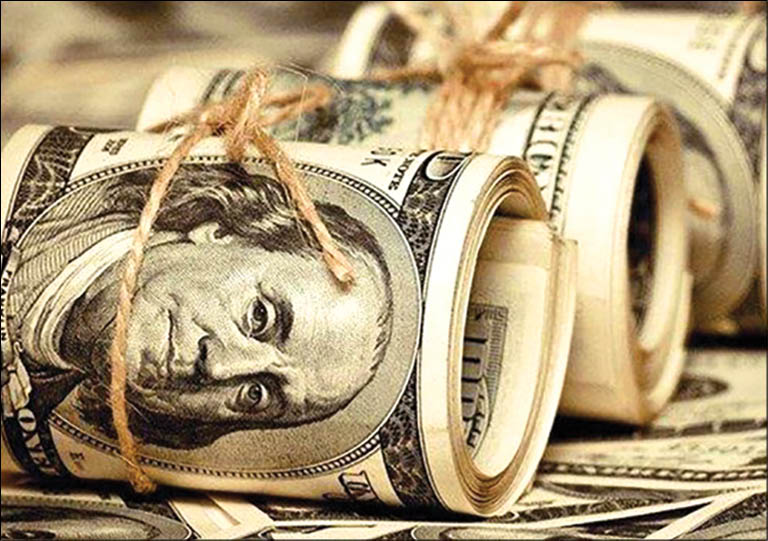 کاهش نرخ دلار در مرکز مبادلات ارزی