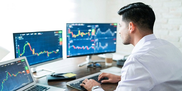 2 چهره بورسی بازار مسکن/ صندوق‌های املاک یا سهام ساختمانی؛ کدام برنده است؟