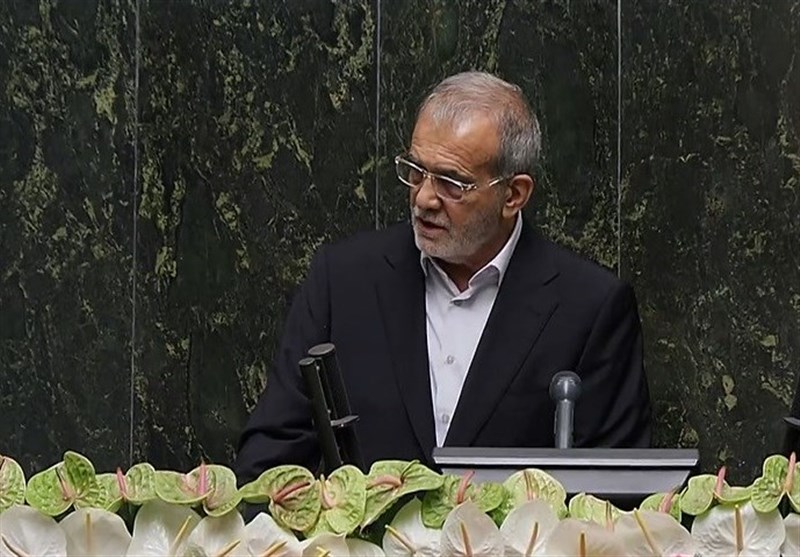  پزشکیان: قاتلان کودکان غزه نمی‌توانند درس انسانیت بدهند 