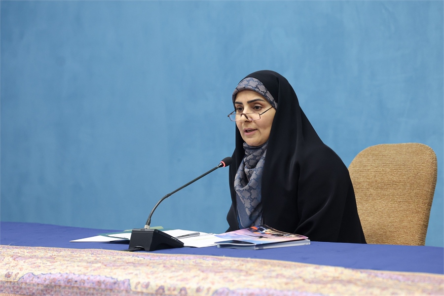  حجم عملیات تخلیه و بارگیری بنادر تجاری از ۲۲۰ میلیون تن عبور کرده است/ رشد ۱۱۰ درصدی ترانزیت کالا از بندر چابهار/ رشد ۲۸ درصدی عملیات کانتینری در بنادر 