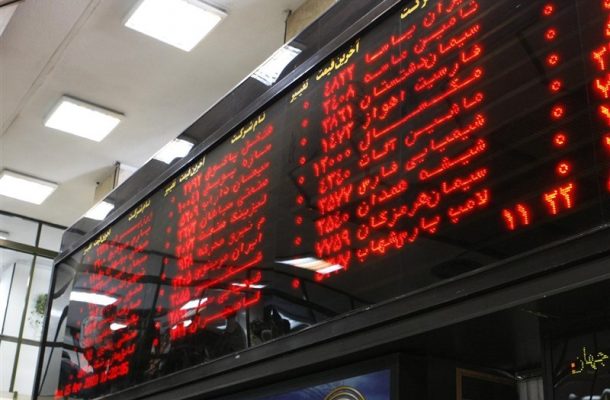مردم نگران نباشند، سود و اصل سرمایه به موقع پرداخت می‌شود