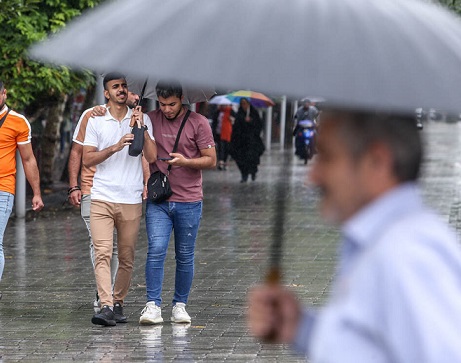 بارش باران در شمال غرب کشور و سواحل خزر