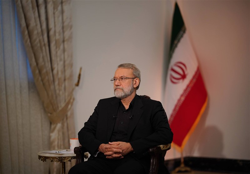 لاریجانی: امنیت ایران و عراق خط قرمز است؛ اجازه دخالت کشورهای ثالث را نمی‌دهیم
