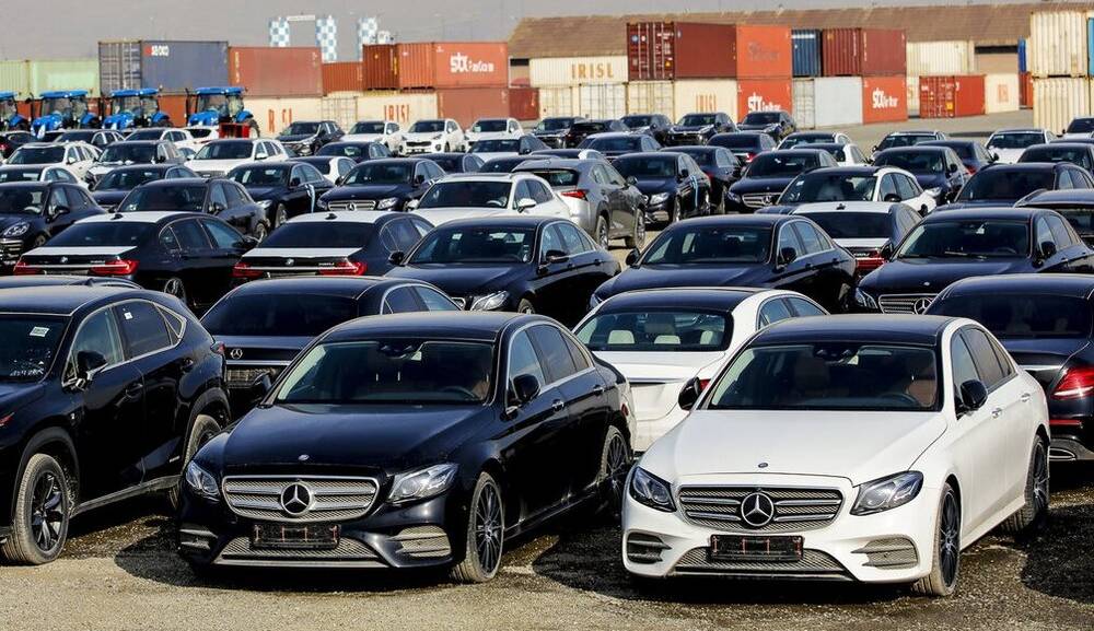 مقام صنفی: واردات خودروهای کارکرده بازار را متعادل می‌کند