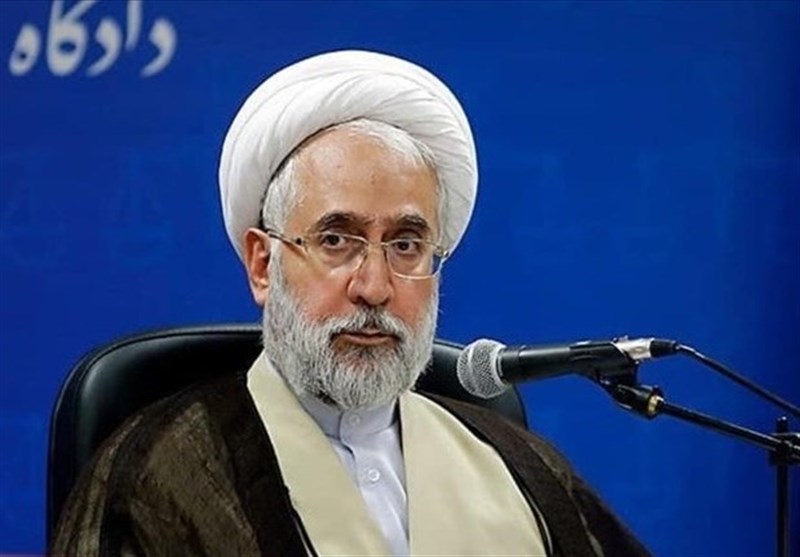 منابع برخی بانک‌های خصوصی در مسیر منافع شخصی به کار گرفته می‌شود