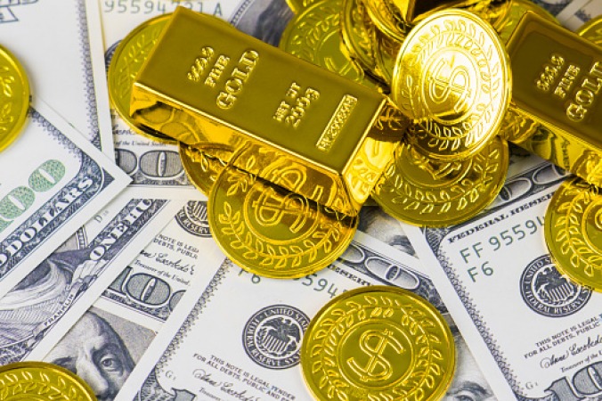 افزایش قیمت طلا؛ کاهش رشد دلار