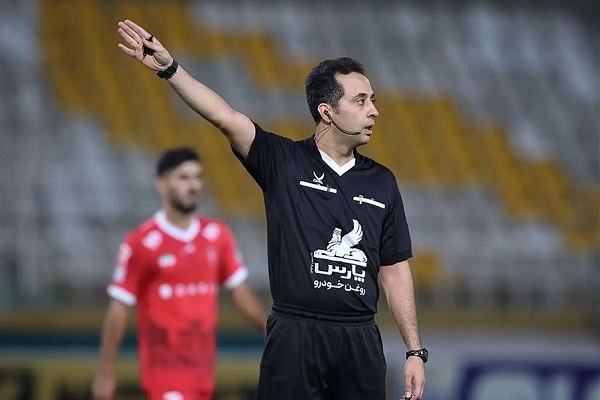 با تأیید رسمی فدراسیون فوتبال، بنیادی‌فر قاضی دربی 107 شد