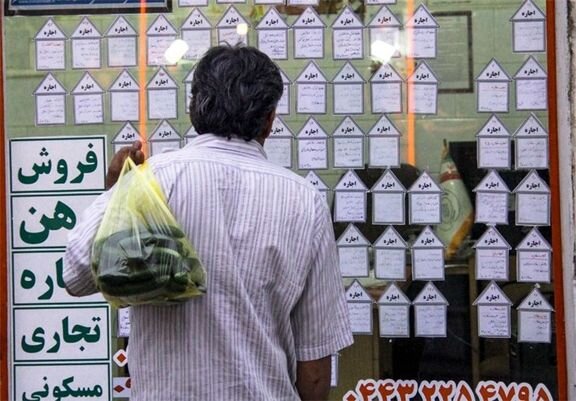 عرضه اولیه سهام اروند، بزرگترین تولیدکننده PVC کشور، بزودی در بورس تهران
