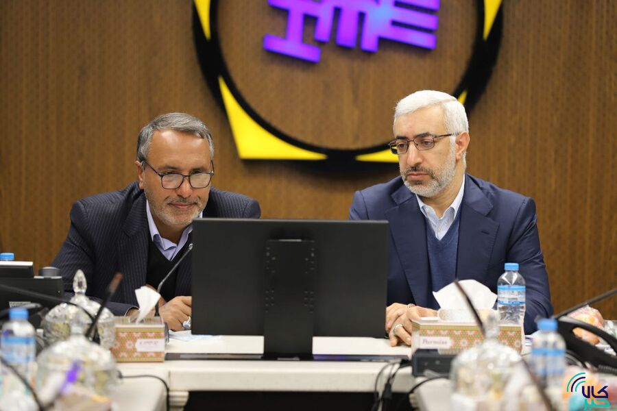  کل تولید کالاهای مهم و اساسی باید در بورس کالا عرضه شود/ رشد عرضه خودرو در بورس راهکار تعادل بازار