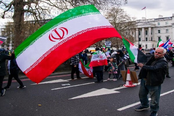 چگونه «همدلی اجتماعی» ترومای جنگ را کاهش می‌دهد؟