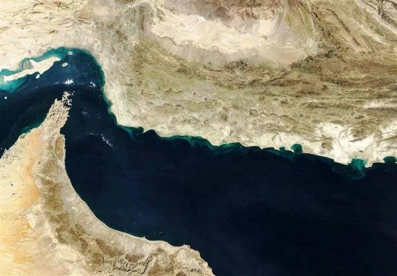 تنگه هرمز بسته است/ عبور نفتکش‌ها با پاسخ قاطع روبه‌رو می‌شود