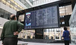 بازار سهام در محاصره ریسک و بی‌اعتمادی