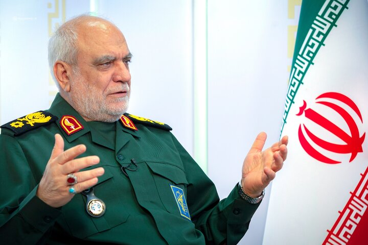 رئیس سازمان اطلاعات سپاه به فیض عظیم شهادت نائل آمد