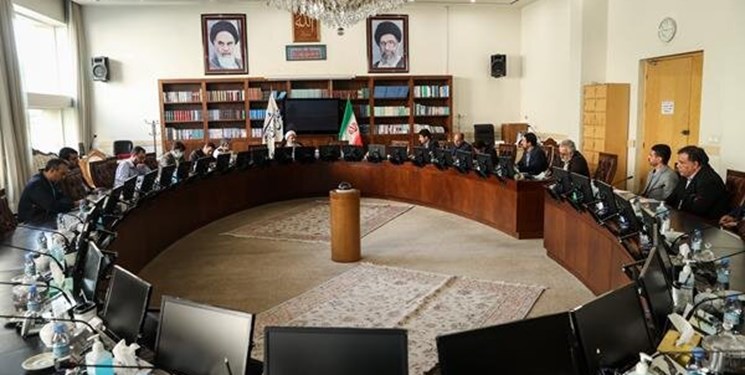 خبر رئیس کل بانک مرکزی از طرح جدید خود برای کنترل بازار ارز