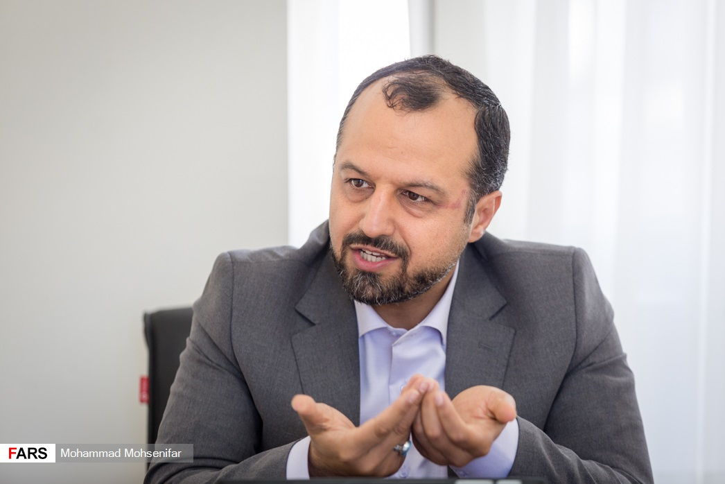 خاندوزی: برنامه وزارت اقتصاد تقویت شرکت‌های دانش بنیان است