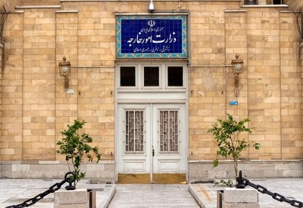 وزات خارجه صدور مجوز استفاده آمریکا از پایگاه‌های انگلیس علیه ایران را محکوم کرد