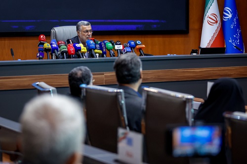 وزیر بهداشت: ایران در ارائه درمان جامع سرطان در بالاترین سطح قرار دارد