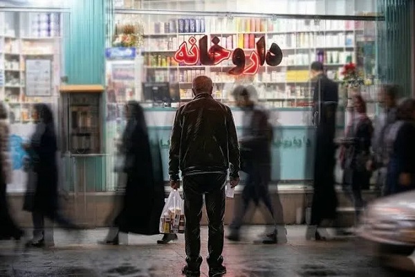 سلامت در تله گرانی و بی‌ پولی/ چرا بیمار باید تاوان بدهی دولت را بدهد؟