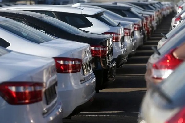 شروط ۷ گانه گمرک برای ترخیص خودروهای ایرانیان مقیم خارج