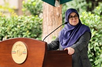 سخنگوی دولت: اتخاذ راهکار مدیریت مصرف بنزین قطعی است/علاقمندیم رقم کالابرگ افزایش یابد