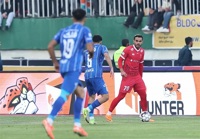 نبرد سرخابی‌ها در نقش جهان/ دربی 107 از راه رسید
