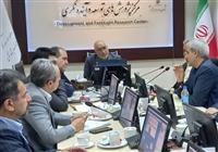 نمی‌دانیم اقتصاد کشور دست کیست، چون سیاست مالی مشخص نداریم