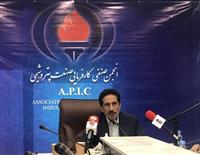 رشد ٢٥ درصدی عرضه‌ محصولات پتروشیمی در بورس کالا