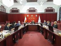 بررسی شرایط واگذاری سهام شرکت‌های پالایش نفت امام خمینی، پرسپولیس و استقلال