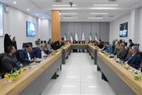 شریعتمداری: ضعف کارشناسی و اشتباه سیاستگذاری در گذشته باعث گسست عمیق در زنجیره ارزش پتروشیمی شد