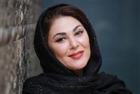 لاله اسکندری: ایران من تو بمان، ای روشنگر دنیای من به جهان
