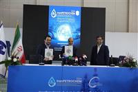 بانک صادرات ایران با هلدینگ خلیج فارس تفاهم‌نامه توسعه همکاری امضا کرد