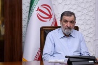 محسن رضایی: ترامپ در حال قاچاق در تنگه هرمز است