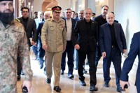 عاصم منیر در راه تهران همزمان با دور جدید حملات مالی آمریکا به ایران