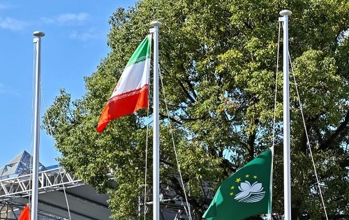 پرچم ایران در دهکده بازی‌های آسیایی ناگویا به اهتزاز درآمد