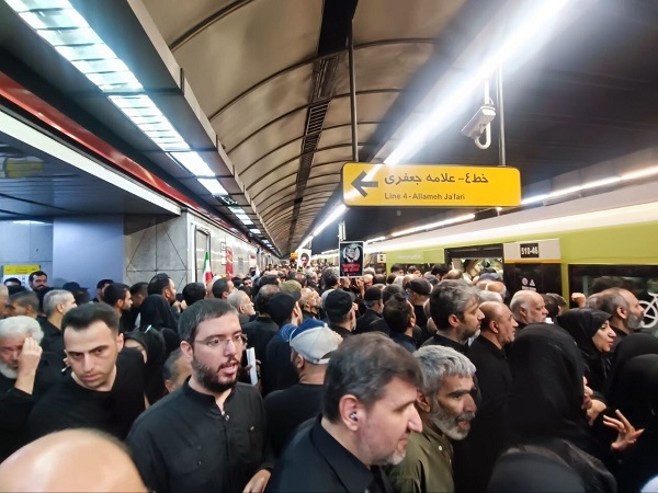 هم‌نفس با سیل سیاه‌پوشان در زیرزمین‌های تهران
